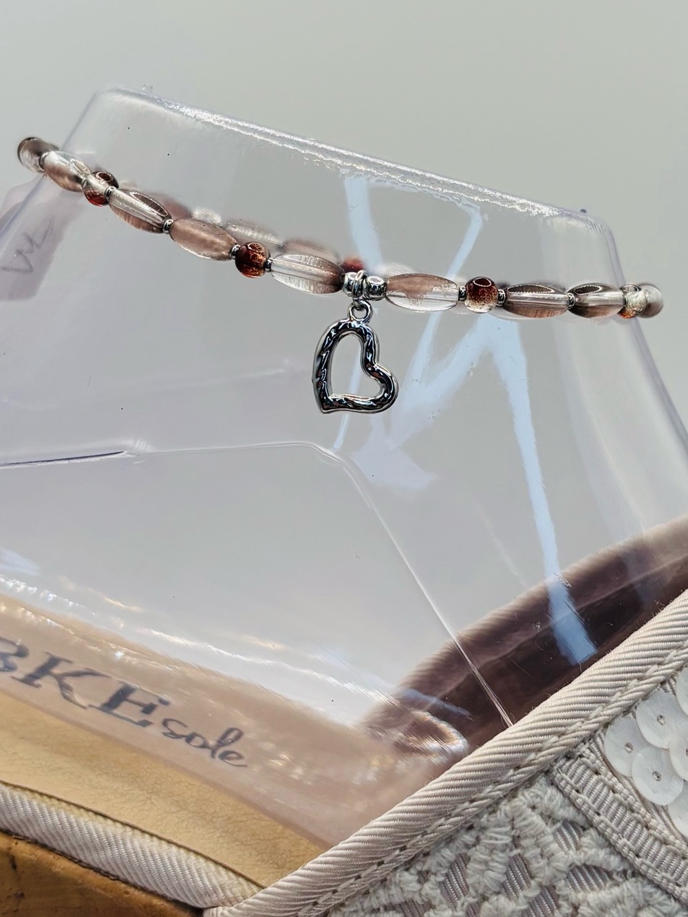 *ANKLET* S.Steel Heart & Frosted Brown Glass Stretchy Anklet - Picture 4 of 6